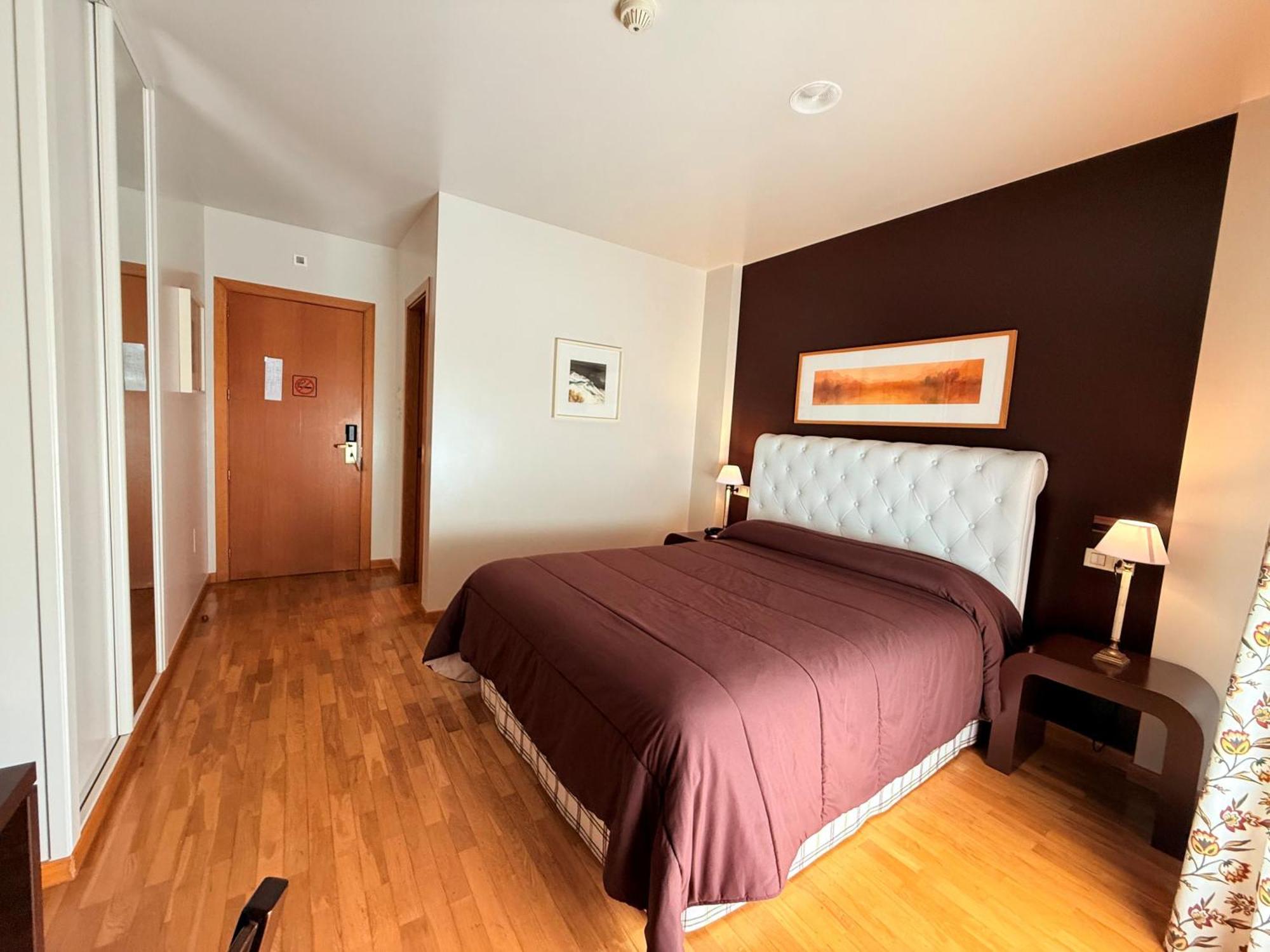 Hotel Bouza 리바데오 외부 사진