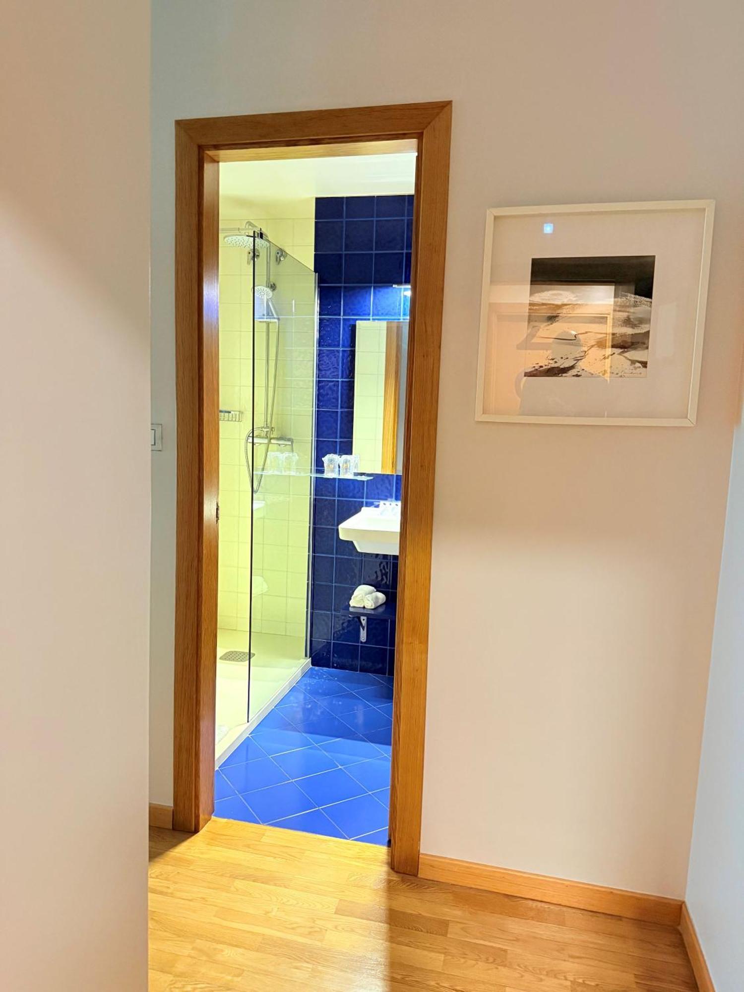 Hotel Bouza 리바데오 외부 사진