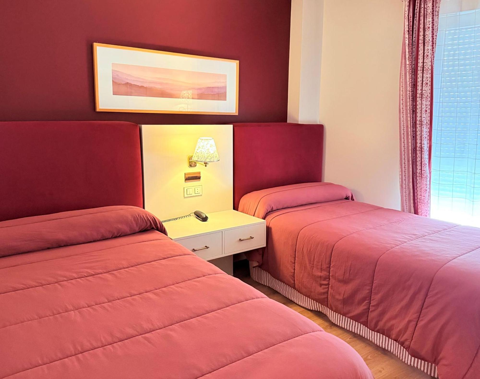 Hotel Bouza 리바데오 외부 사진