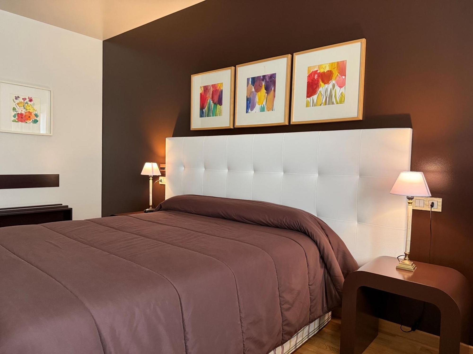 Hotel Bouza 리바데오 외부 사진