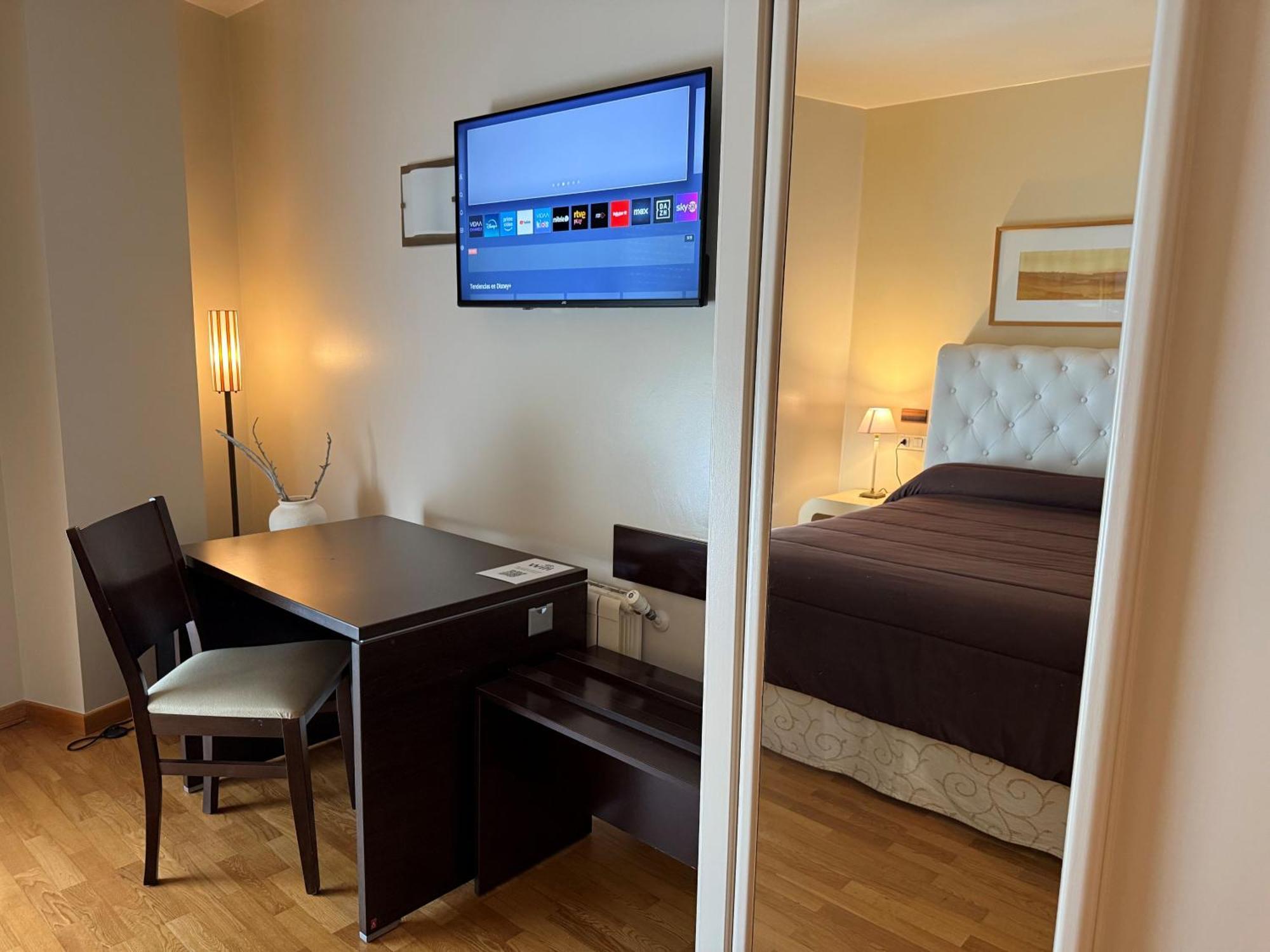 Hotel Bouza 리바데오 외부 사진